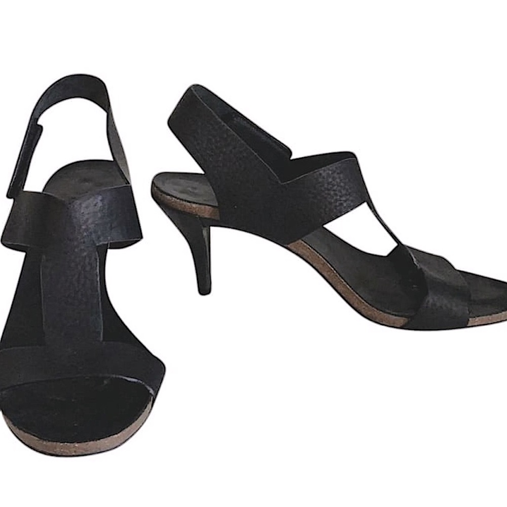 Pedro Garcia strapped leather low heel sandal - size 39.5